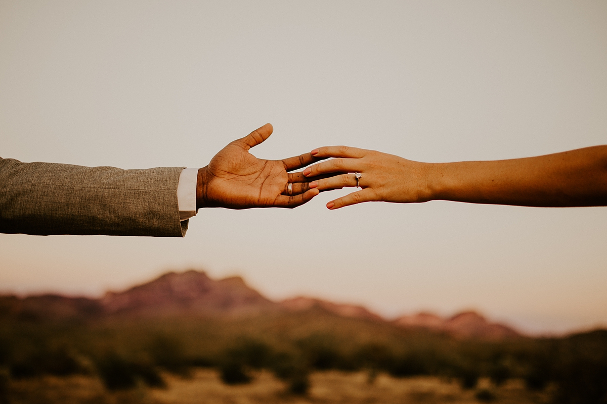 superstition-mountain-peralta-trail-elopement-allison-slater-photography58.jpg