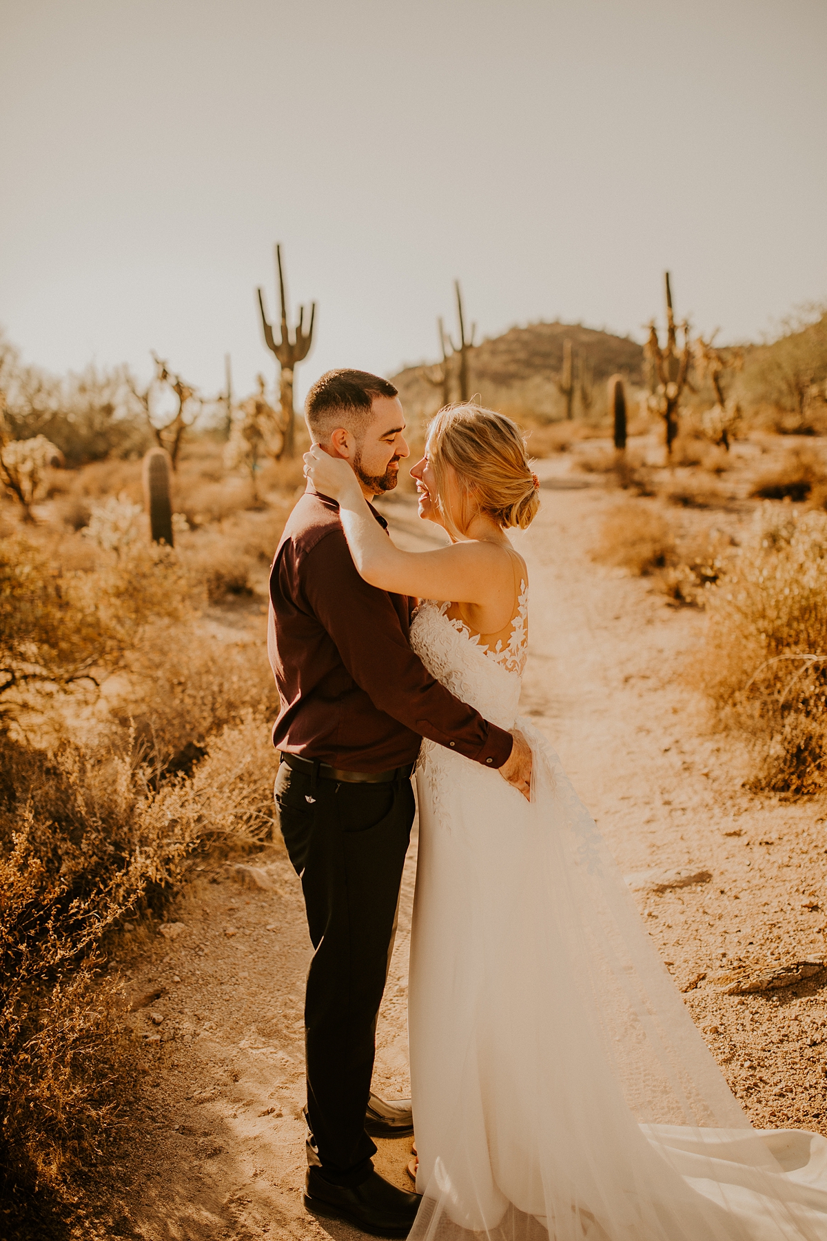 desert-bridal-photos-in-phoenix-arizona-Allison-slater-photography10.jpg