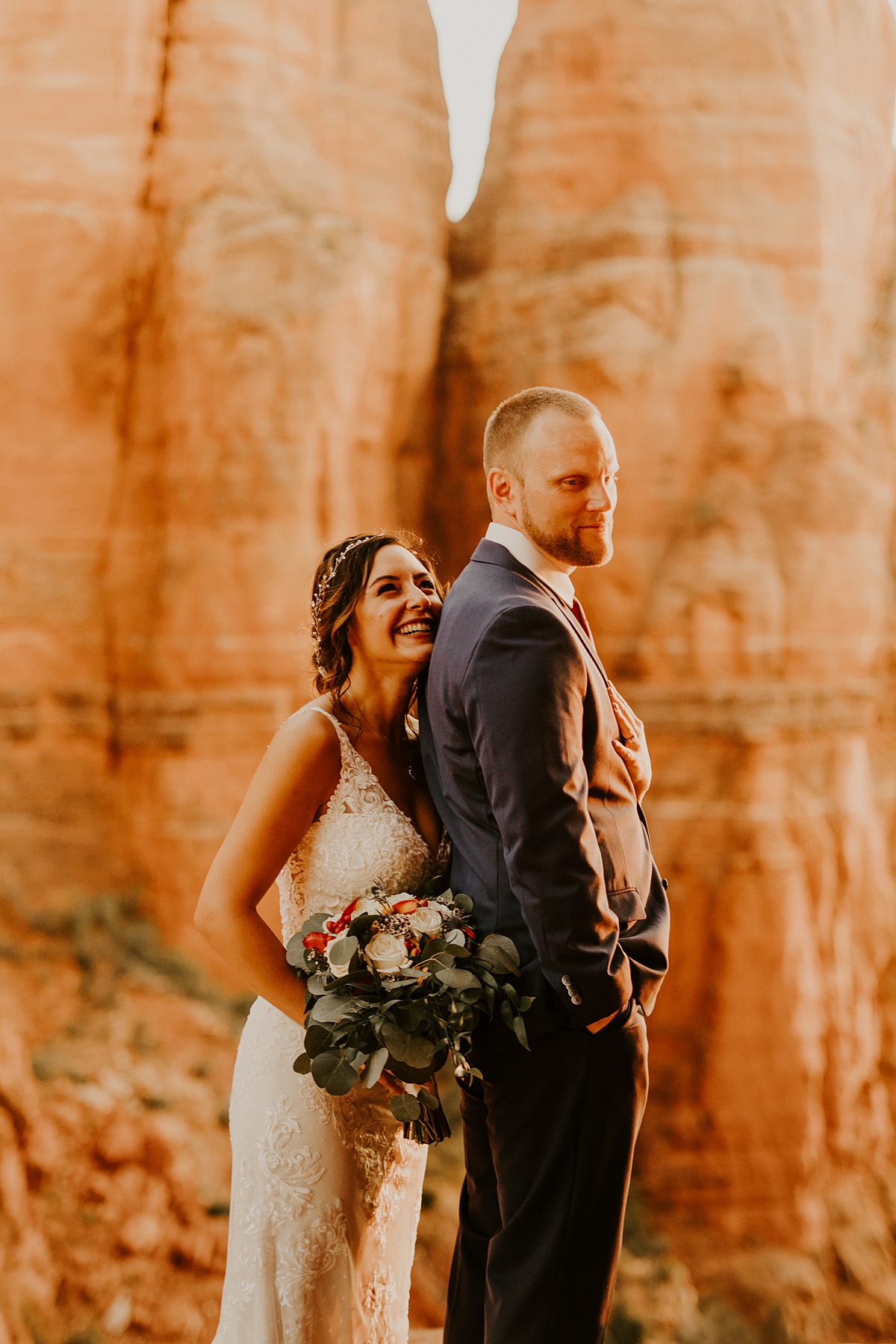 intimate-wedding-in-the-red-rocks-of-sedona-Allison-Slater-Photography51.jpg