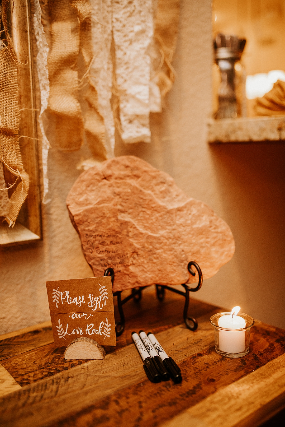 intimate-wedding-in-the-red-rocks-of-sedona-Allison-Slater-Photography66.jpg