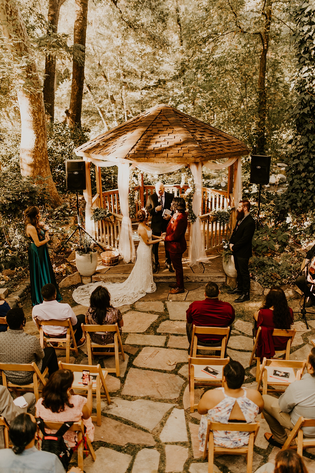 woodsy-intimate-wedding-at-oak-creek-allison-aslater-photography32.jpg