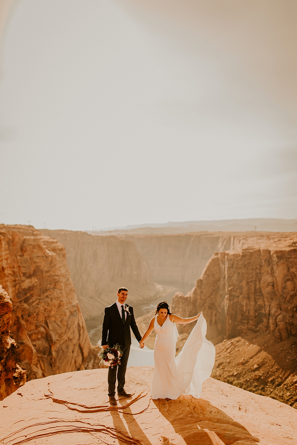 breathtaking-horseshoe-bend-elopement-in-arizona-allison-slater-photography26.jpg
