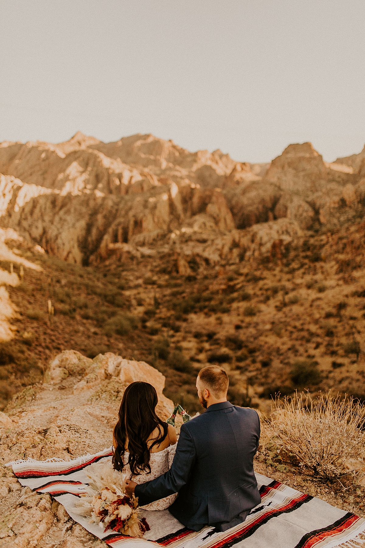 Intimate-elopement-in-superstition-mountain-wilderness-allison-slater-photography56.jpg