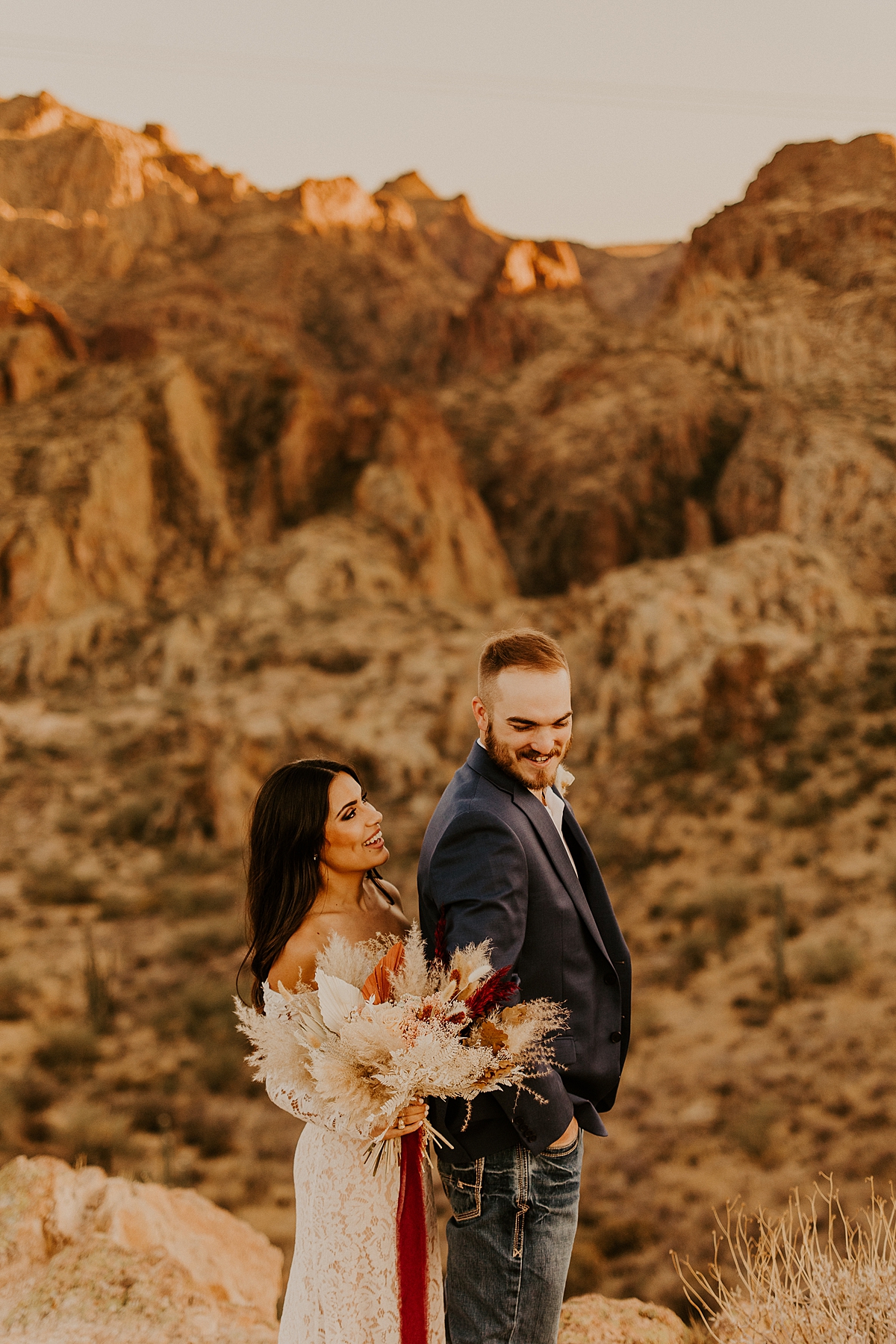 Intimate-elopement-in-superstition-mountain-wilderness-allison-slater-photography75.jpg