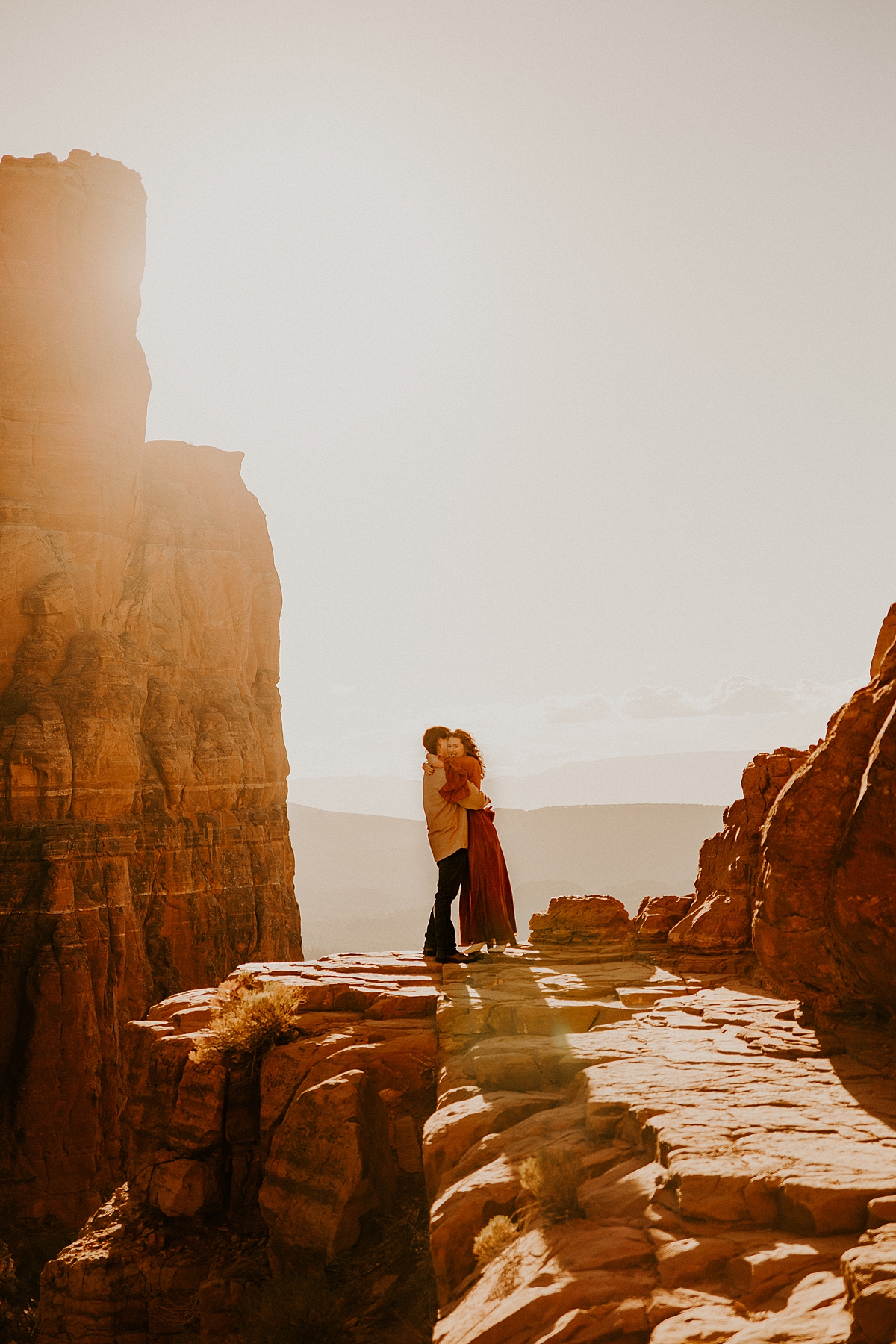 surprise-proposal-in-sedona-at-cathedral-rock-allison-slater-photography88409.JPG