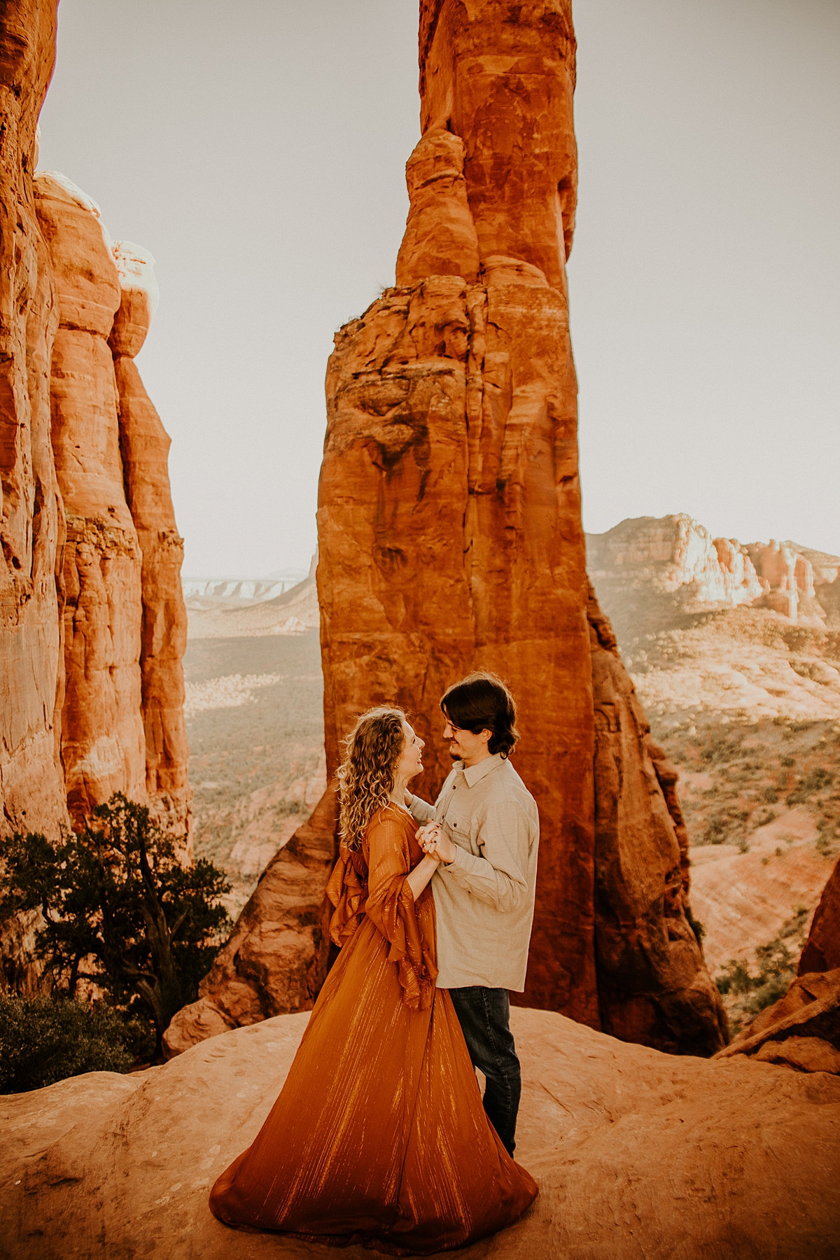 surprise-proposal-in-sedona-at-cathedral-rock-allison-slater-photography88424.JPG