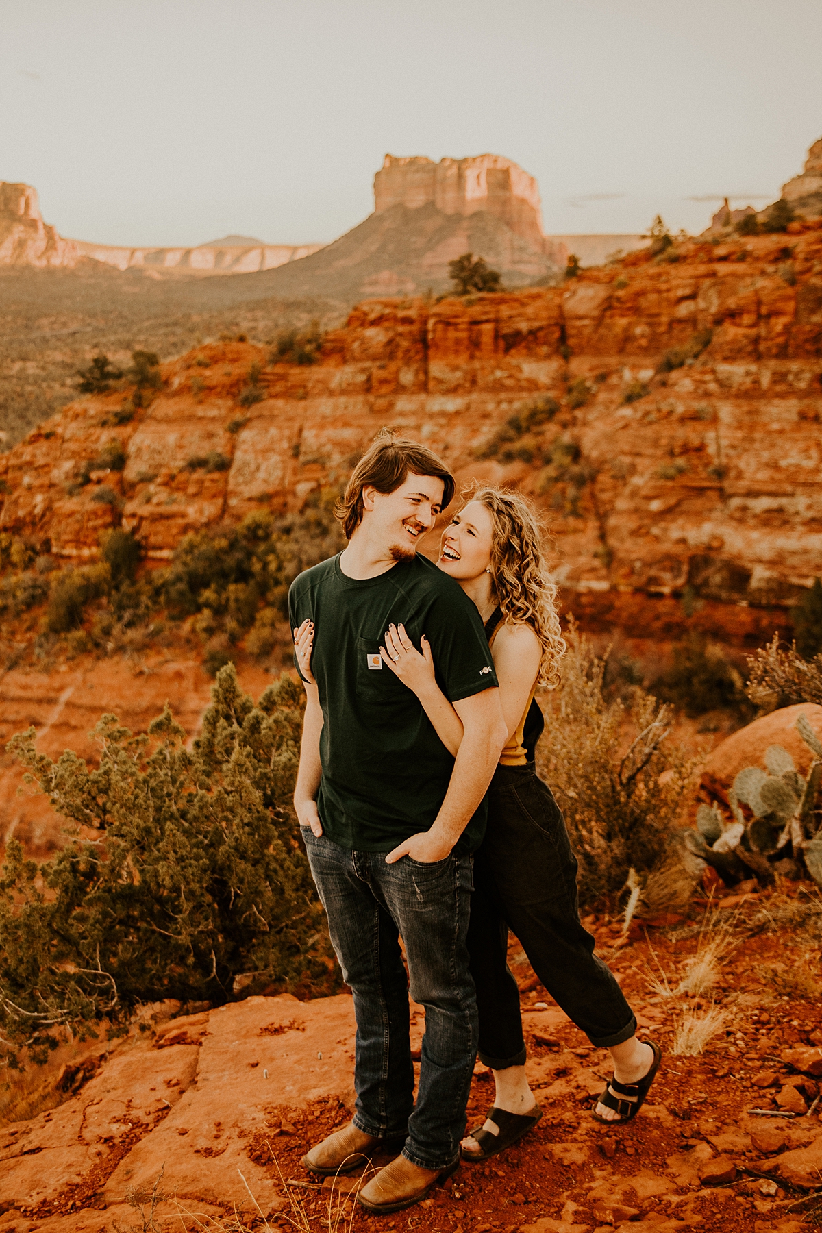 surprise-proposal-in-sedona-at-cathedral-rock-allison-slater-photography88451.JPG