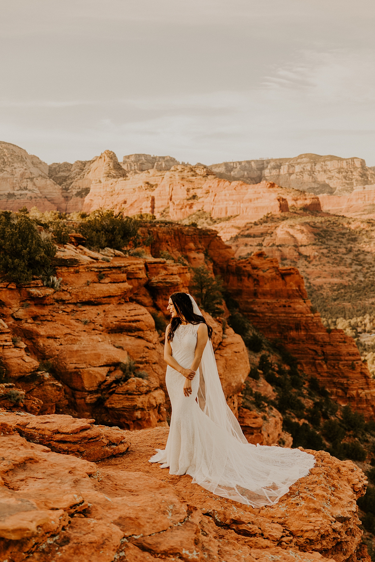 Incredible-cliffside-intimate-wedding-in-sedona-allison-slater-photography65.jpg