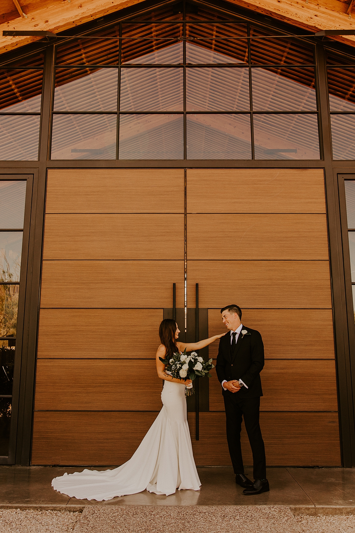 romantic-wedding-day-in-arizona-at-the-paseo-allison-slater-photography-24.jpg