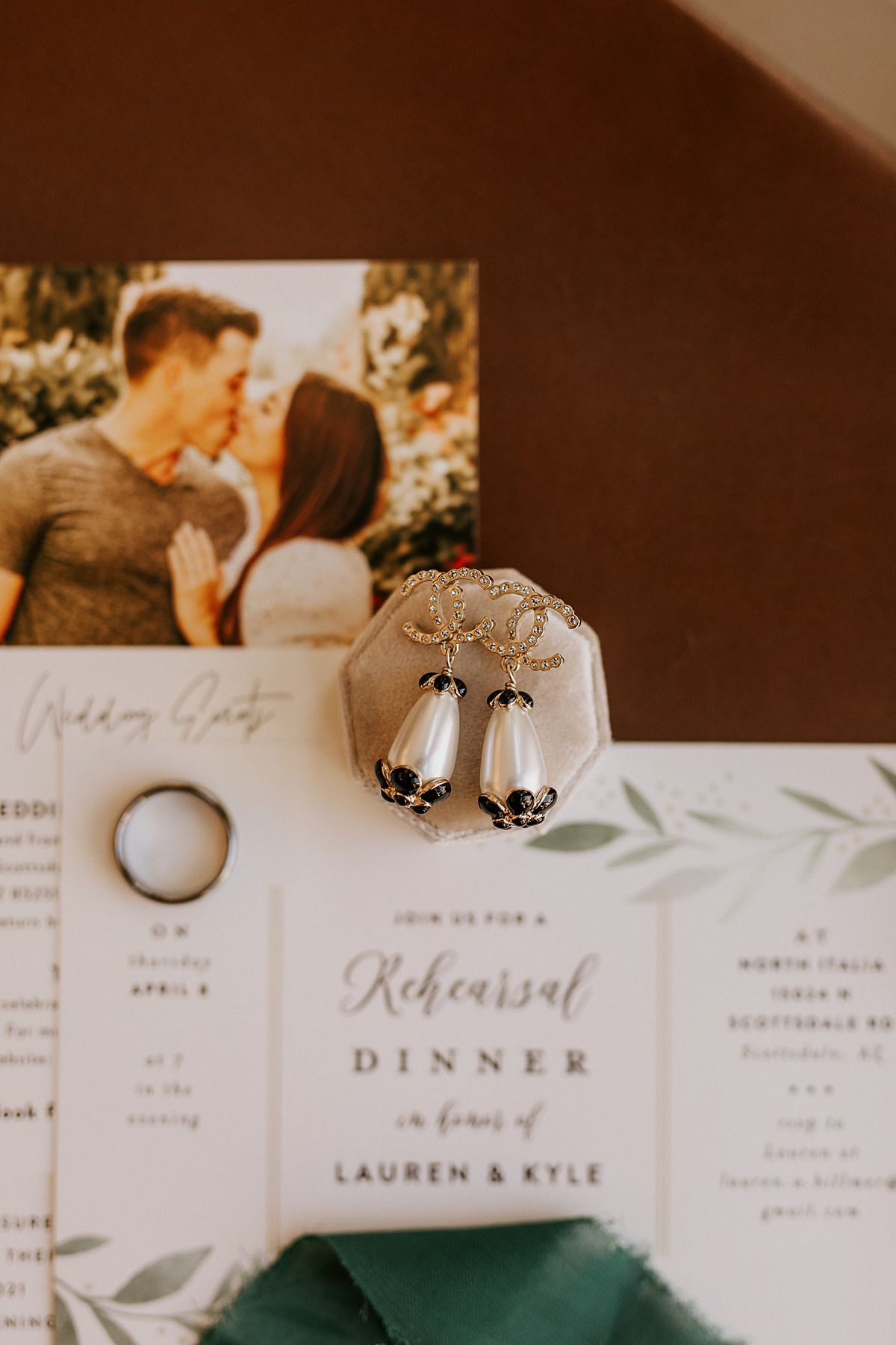 romantic-wedding-day-in-arizona-at-the-paseo-allison-slater-photography-4.jpg