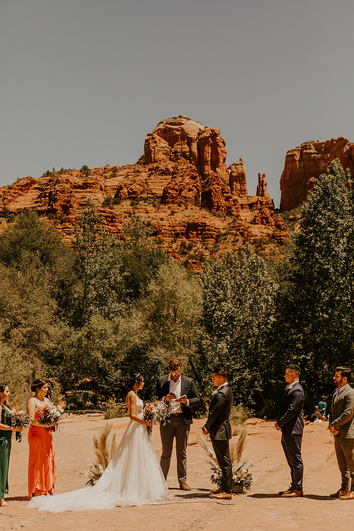 spring-intimate-wedding-in-sedona-allison-slater-photography-22.jpg