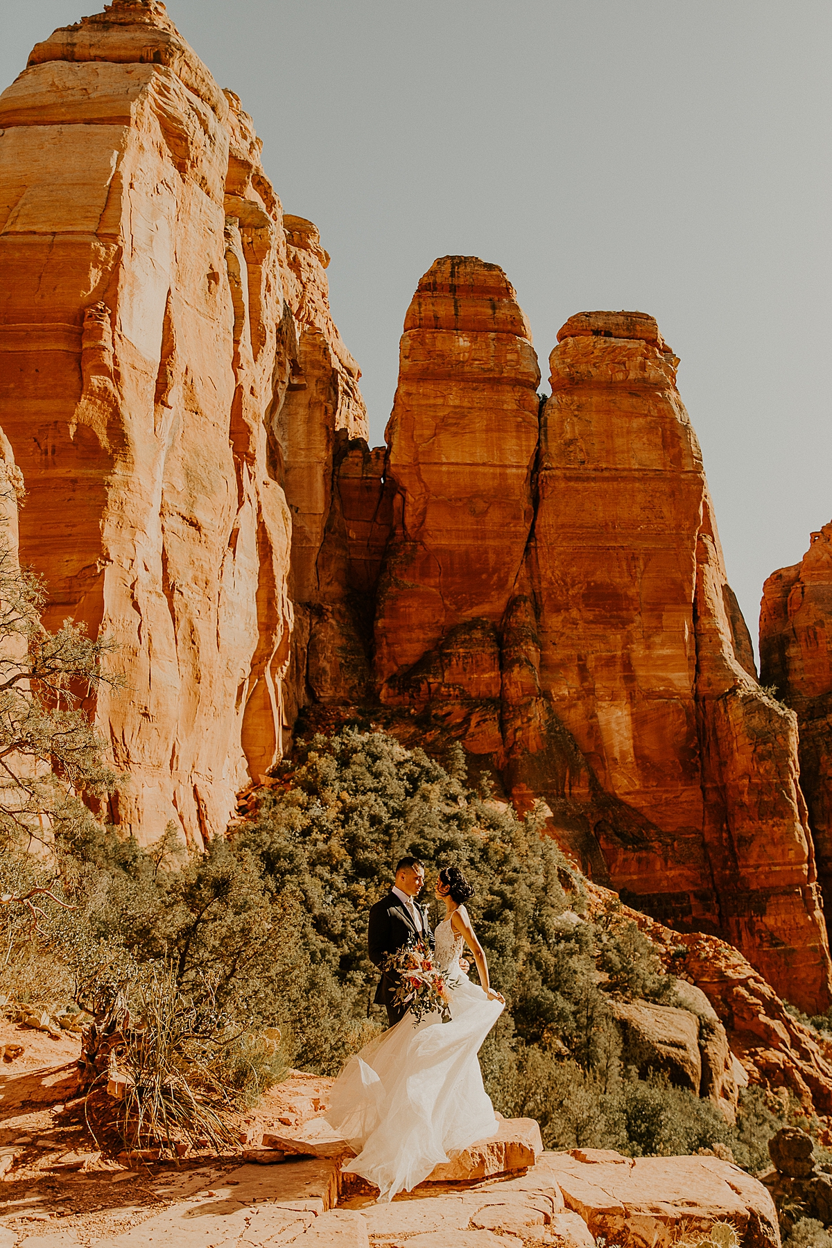 spring-intimate-wedding-in-sedona-allison-slater-photography-53.jpg