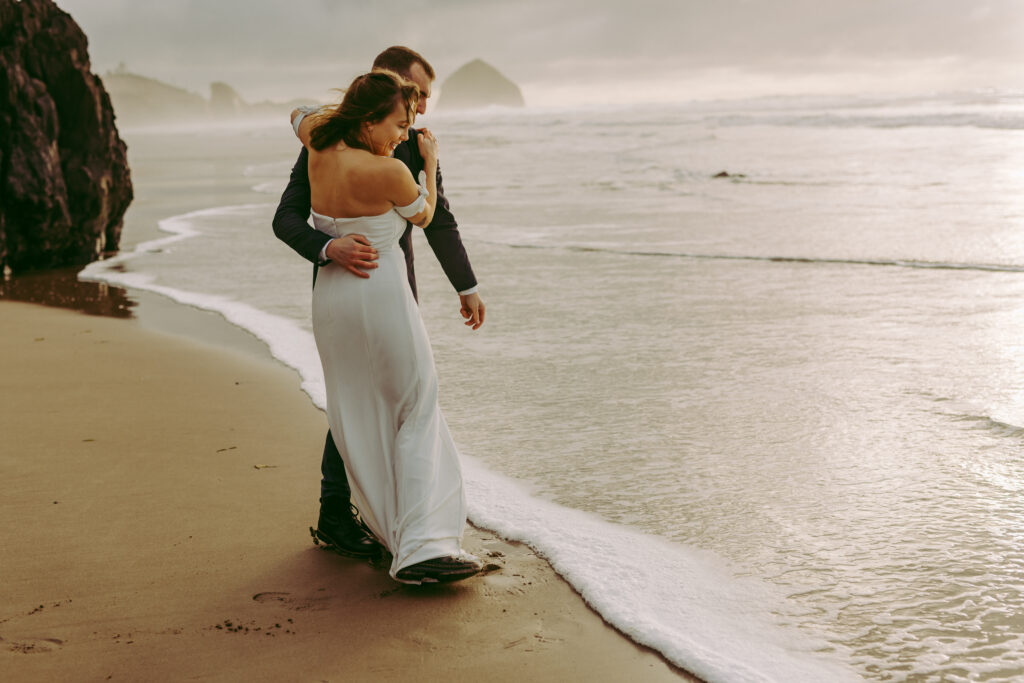 10 Best Places to Elope in the Pacific Northwest - Cannon Beach
