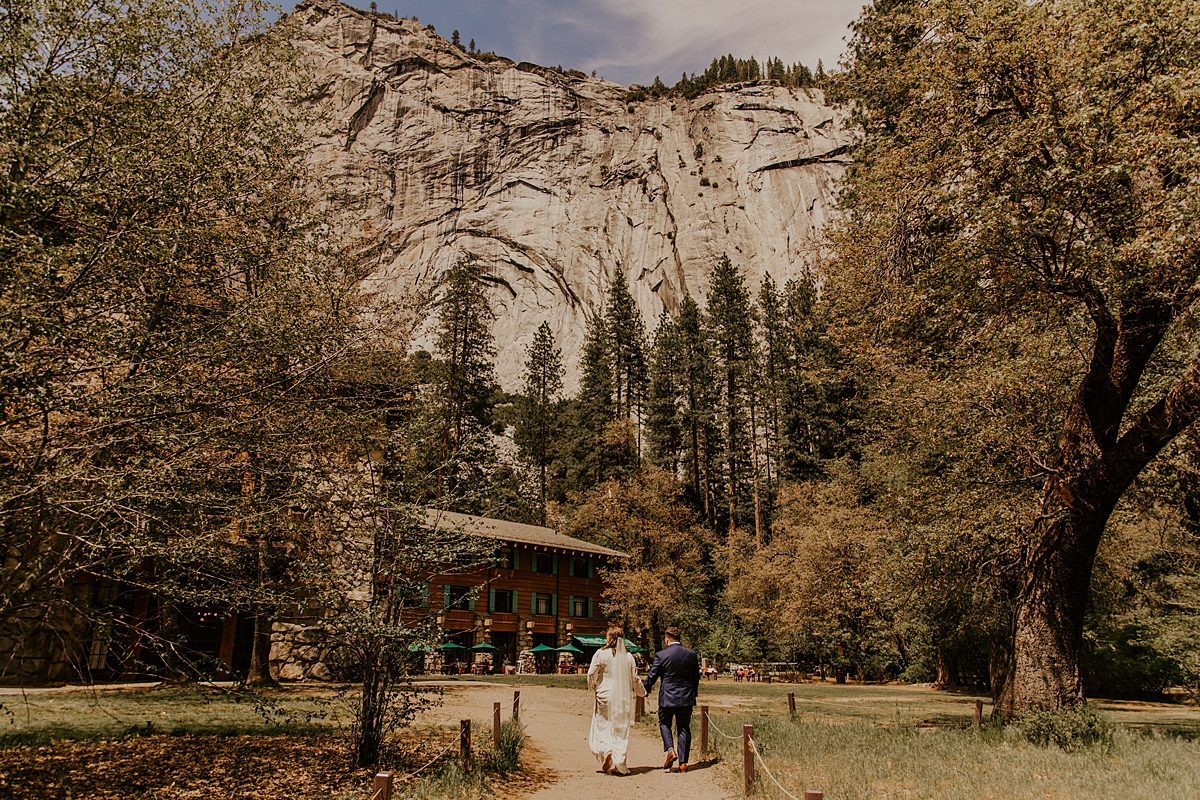 intimate-wedding-in-yosemite-national-park-42.jpg
