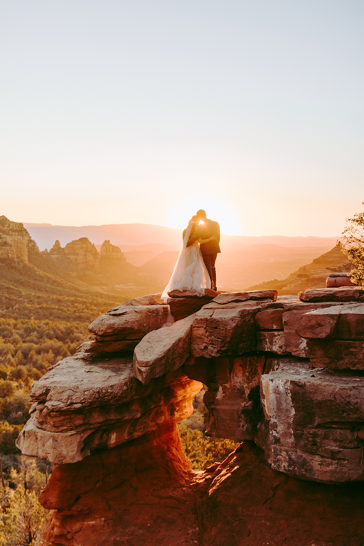 private-elopement-in-the-red-rocks-102.jpg
