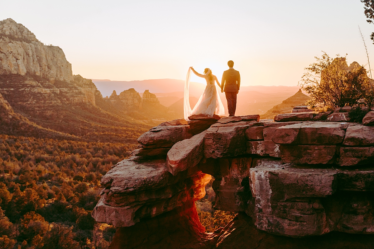 private-elopement-in-the-red-rocks-104.jpg