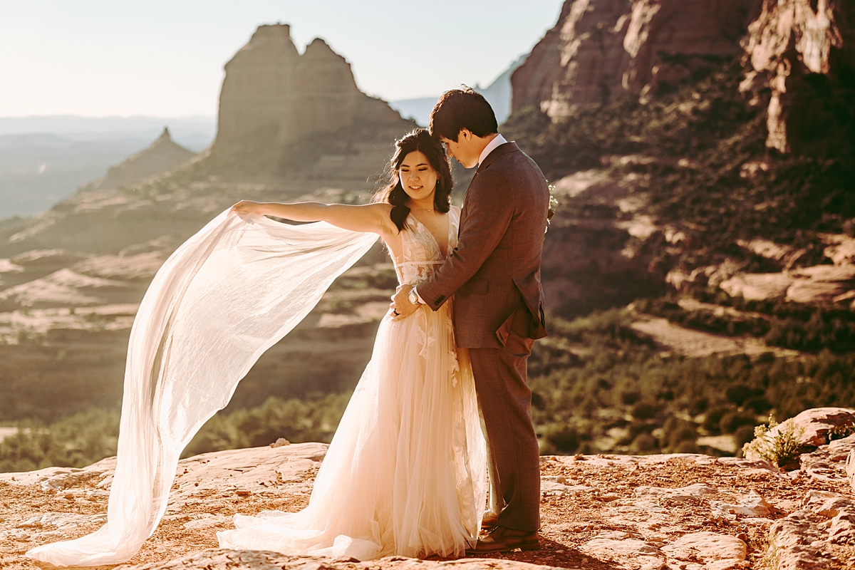 private-elopement-in-the-red-rocks-71.jpg