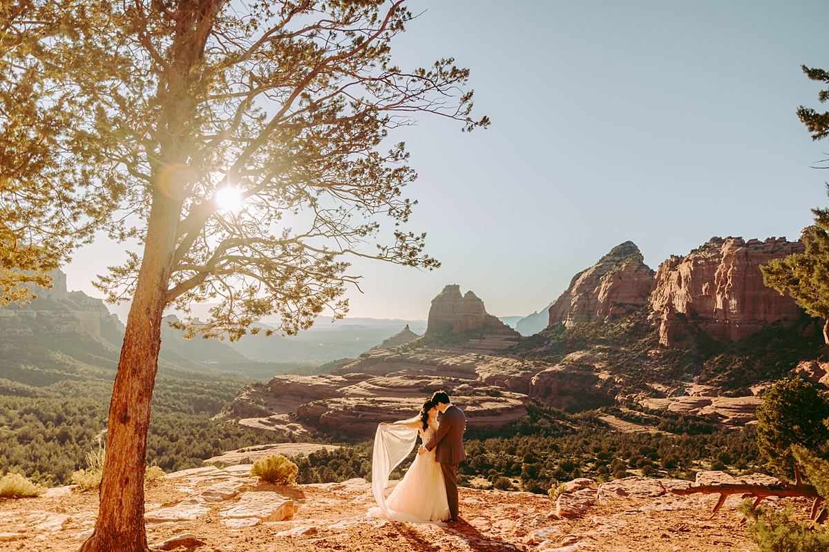 private-elopement-in-the-red-rocks-72.jpg