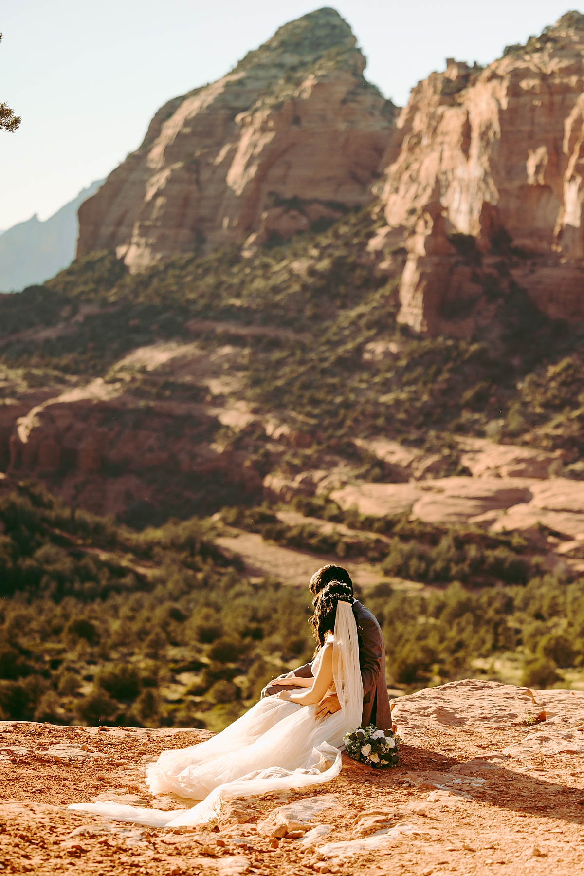 private-elopement-in-the-red-rocks-74.jpg