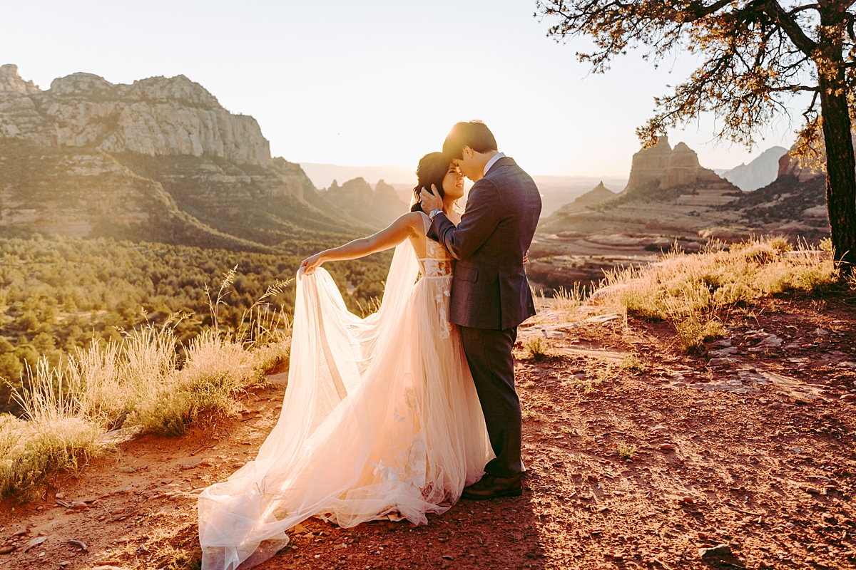 private-elopement-in-the-red-rocks-89.jpg