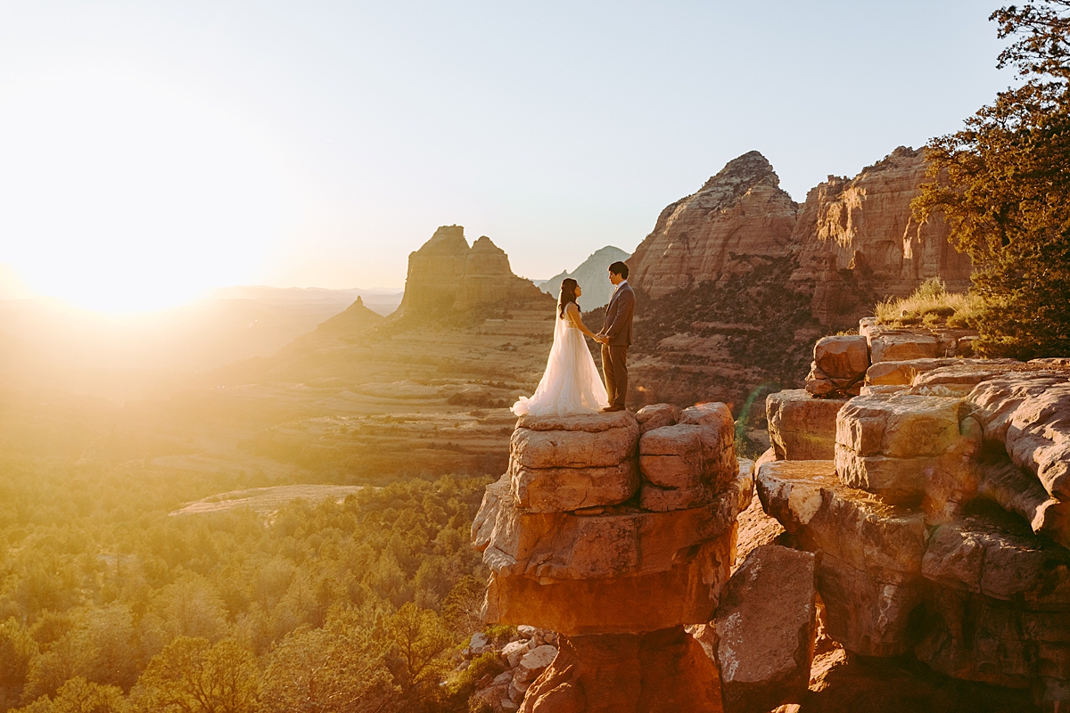 private-elopement-in-the-red-rocks-92.jpg